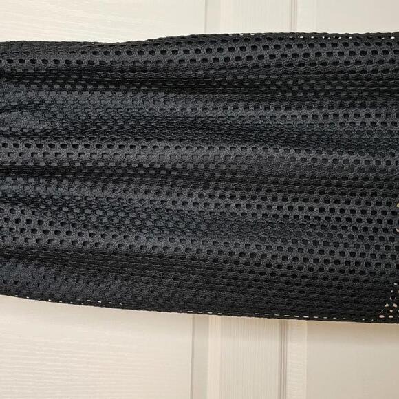 Stylish Dark Green Piquet Midi Dress - Perfect for Any Occasion - Picture 5 of 7